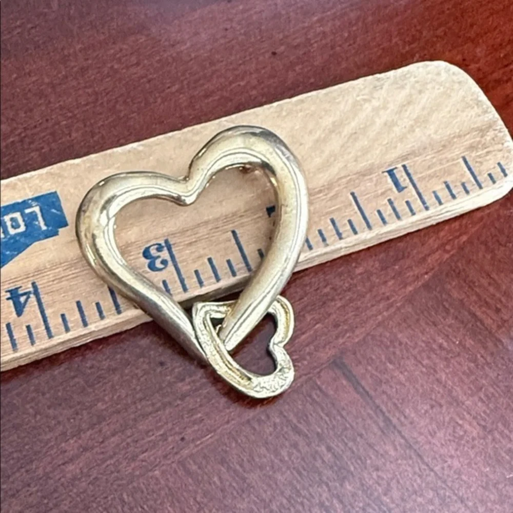 Vintage Gold Tone Heart Brooch